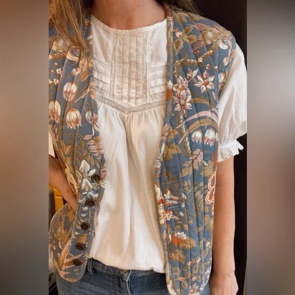 Vintage 70s quilted vest - Picture 2 of 8